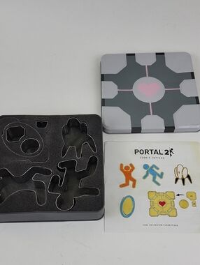 Portal 2 Think Geek Valve Cookie Cutters